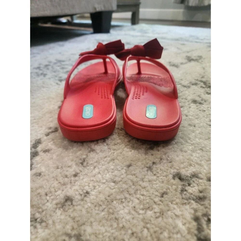 Oka B Rubber Thongs women's size L Color Cranberry Red comfort flip flops Bow